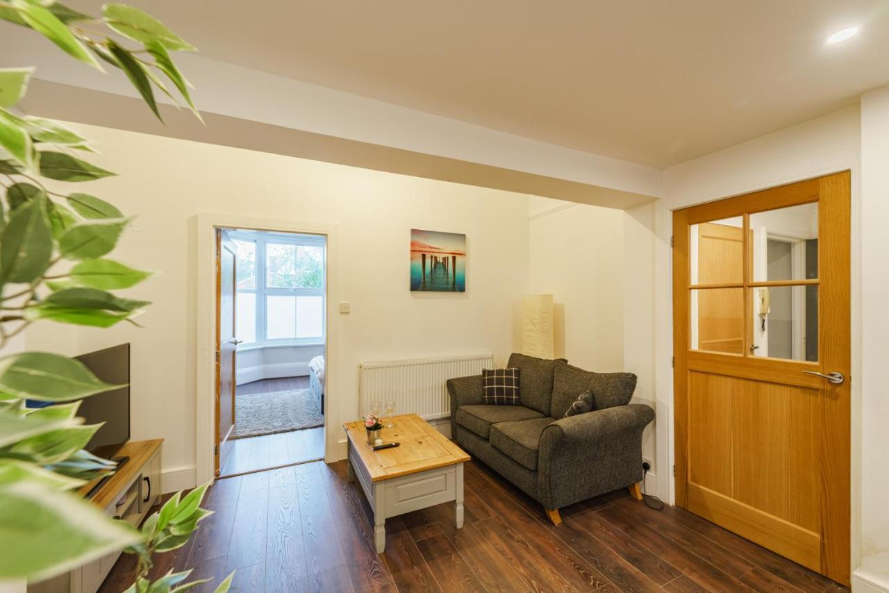 Augusta Lodge Moseley Birmingham Zewnętrze zdjęcie